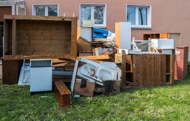 Best Yard Cleanup Services  in Attica, MI
